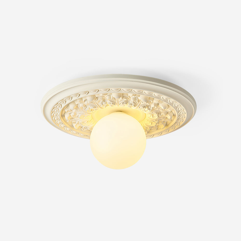 Elya vintage plafondlamp met houtsnijwerk en bolkap