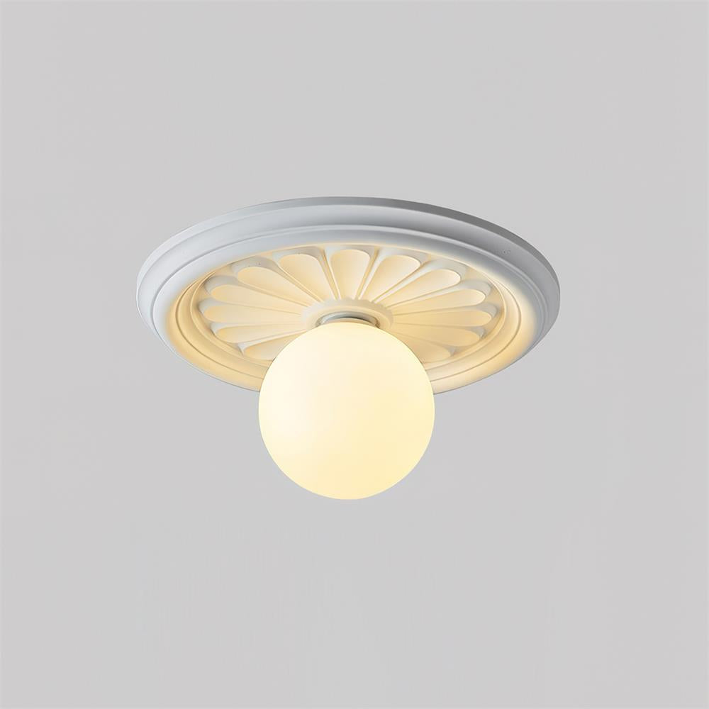 Elya vintage plafondlamp met houtsnijwerk en bolkap
