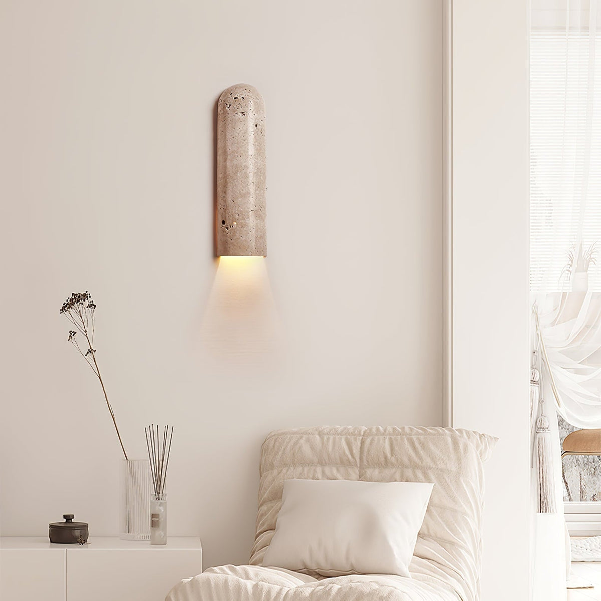 Olvenan wandlamp in geel travertin