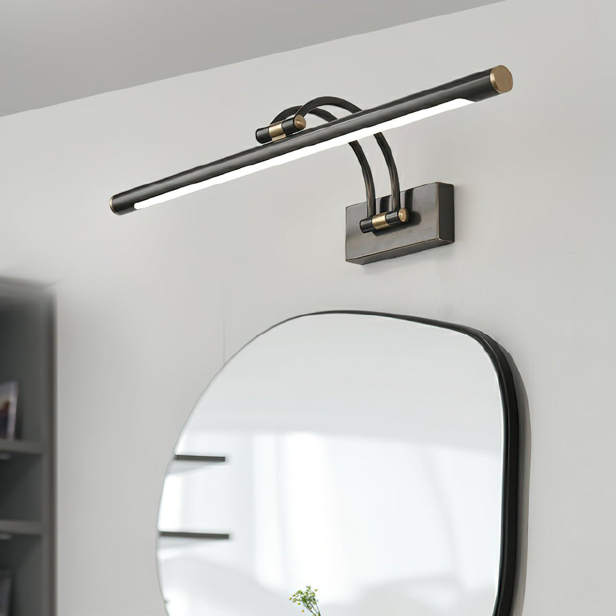 Solarielle Linear Vanity wandlamp van messing