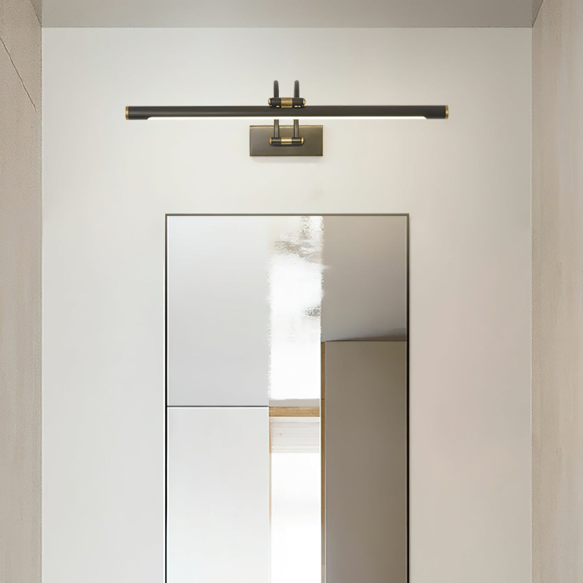 Solarielle Linear Vanity wandlamp van messing