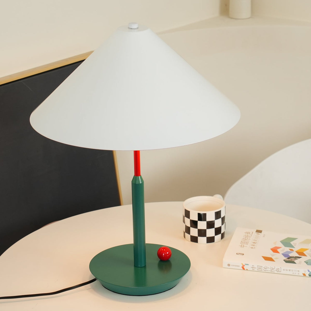 Liorinina moderne tafellamp