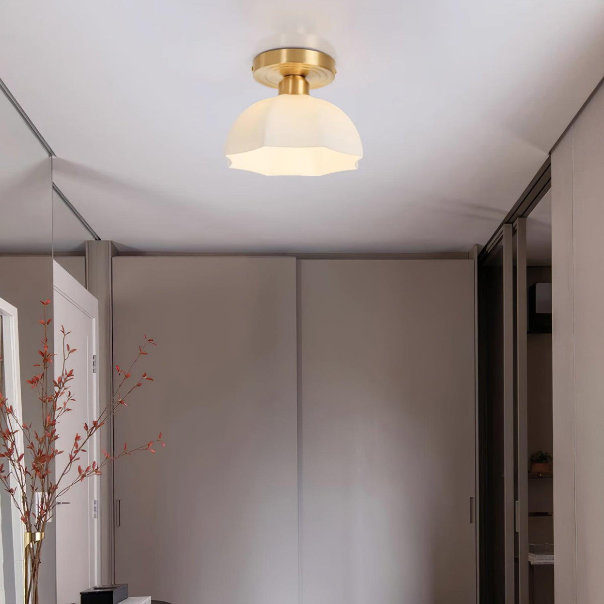 Veya messing basis en opalglas vlakke plafondlamp van glas