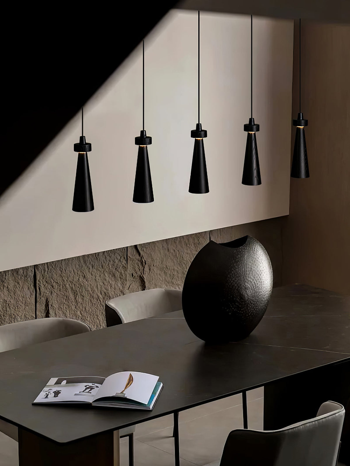 Tesno Minimalistische hanglamp van walnoothout
