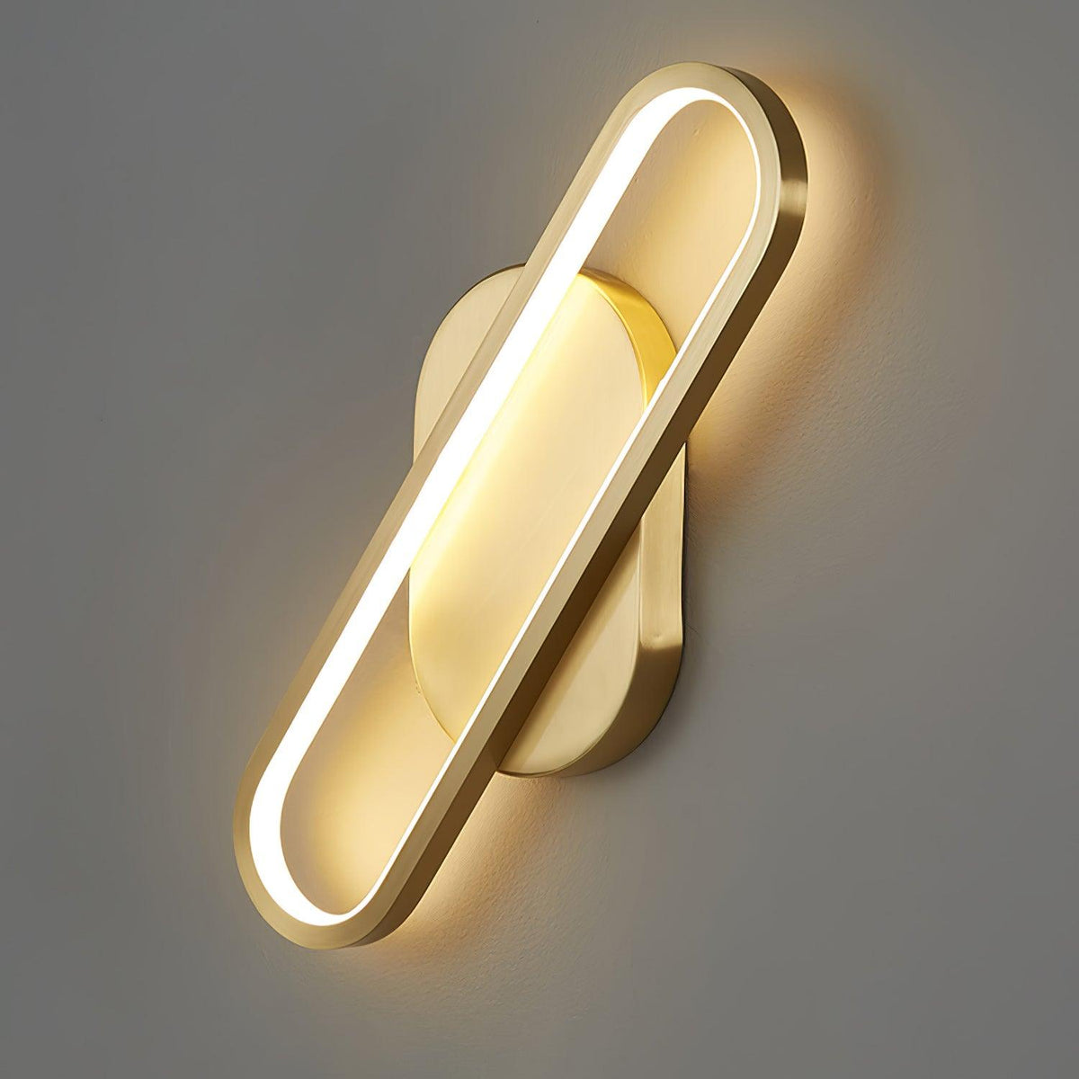 Dhu klassieke Lange Ova wandlamp van messing