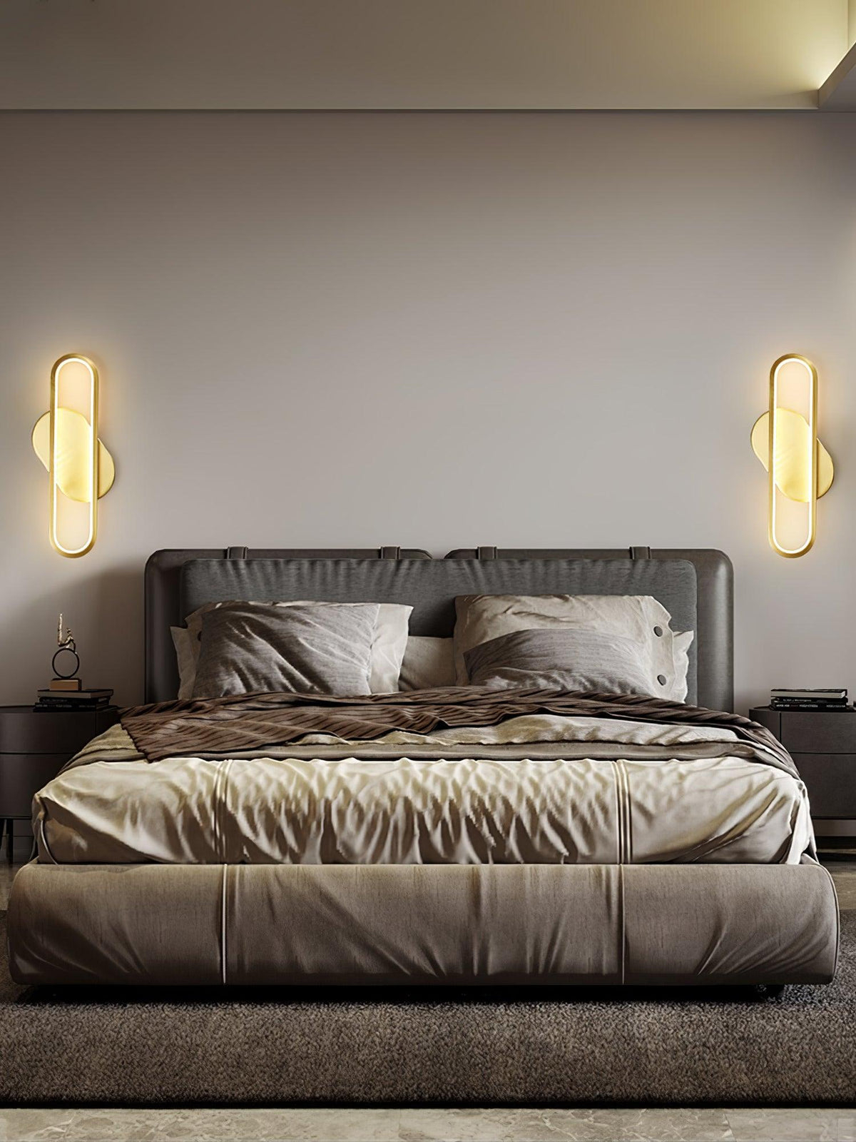 Dhu klassieke Lange Ova wandlamp van messing