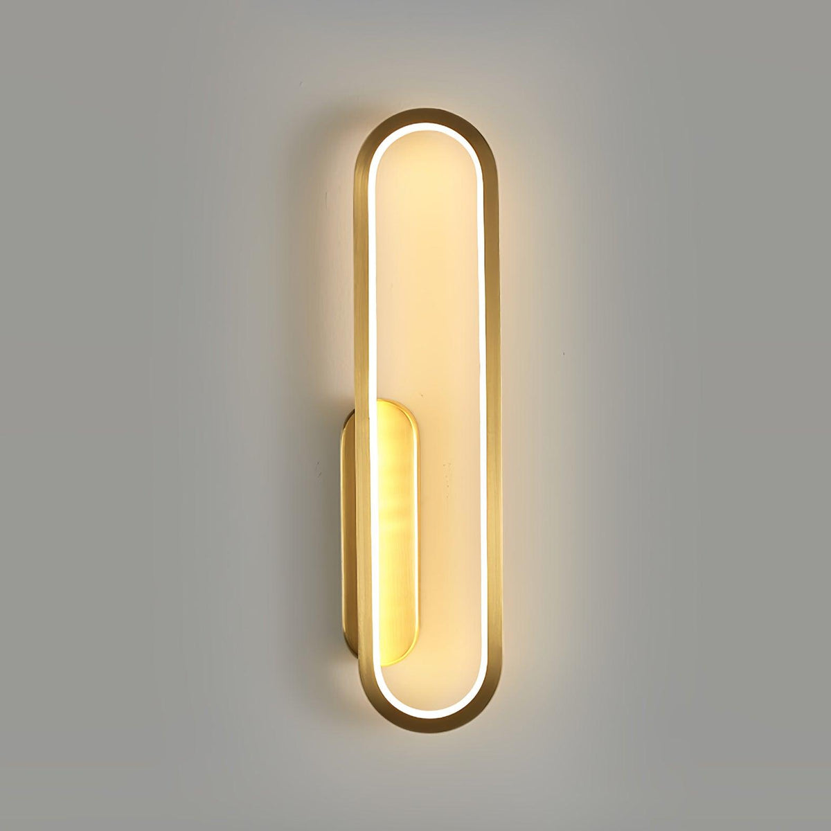Dhu klassieke Lange Ova wandlamp van messing