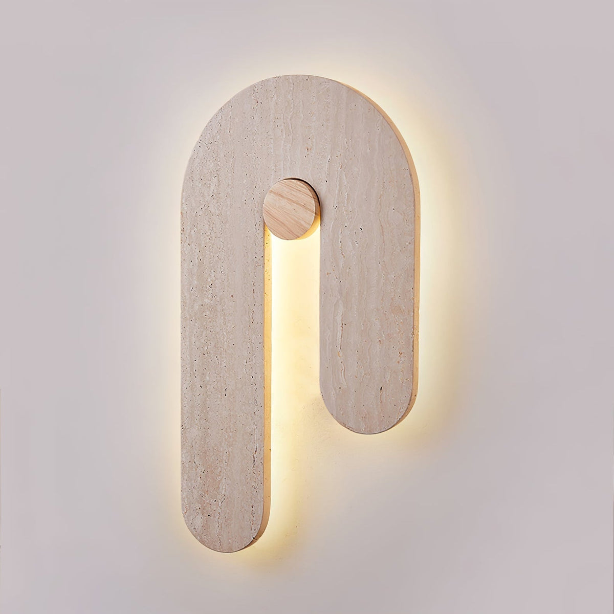 Ithaus wandlamp in geel travertin