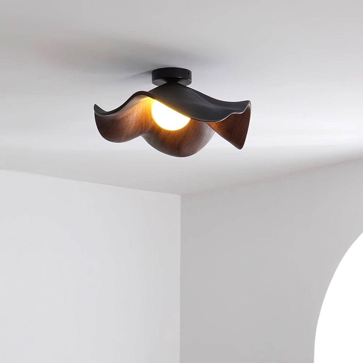 Belenor plafondlamp Lotus Leaf met witte afwerking en hout