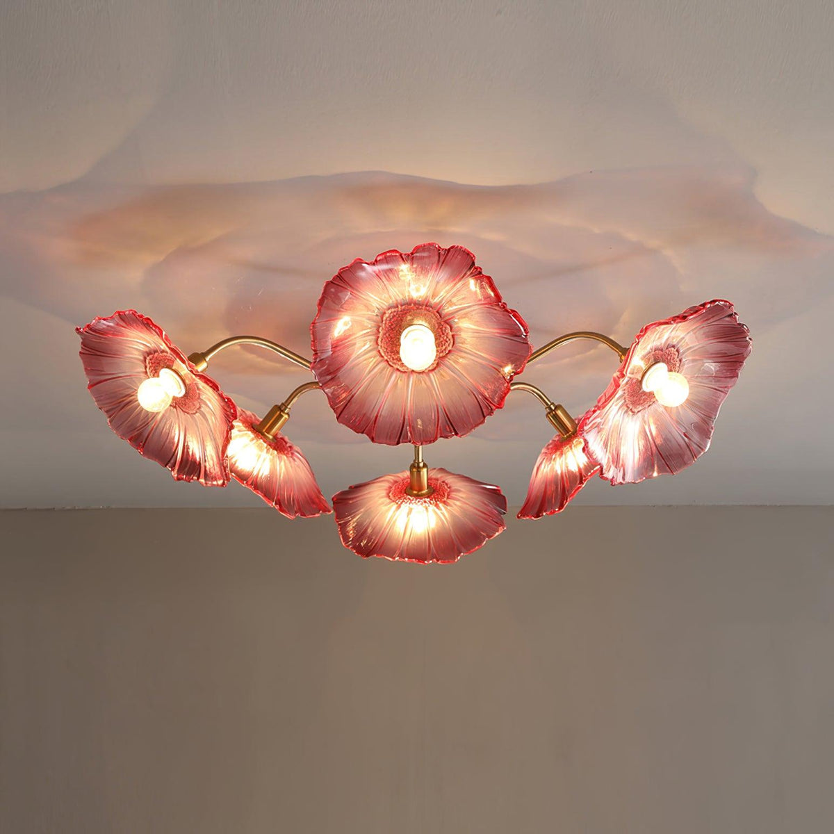 Lioruina messing plafondlamp van glas met bladglas en goudkleurige afwerking