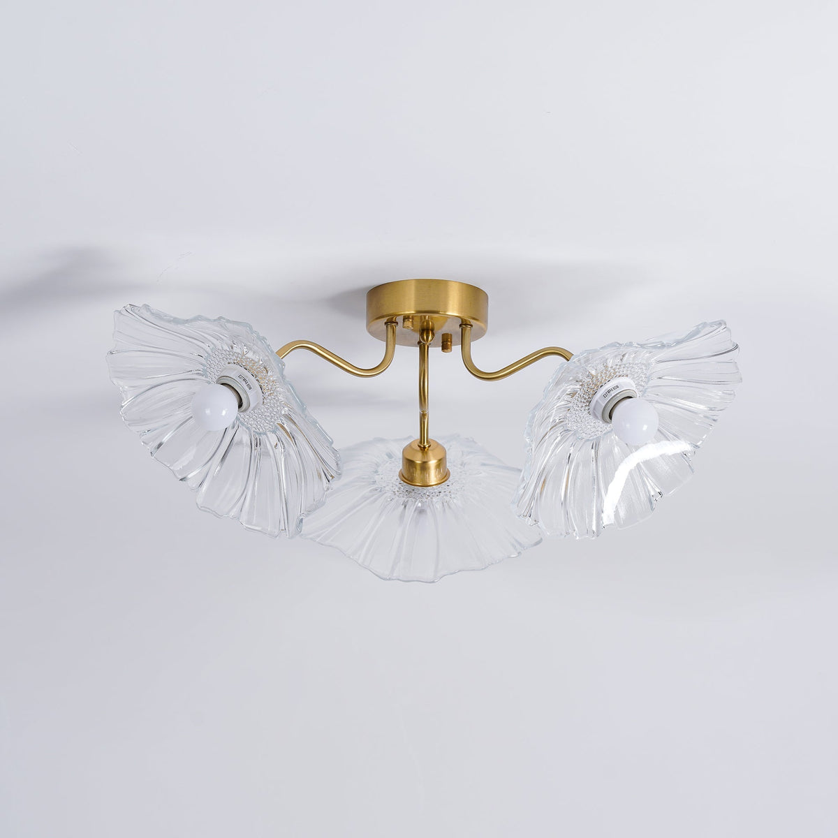 Lioruina messing plafondlamp van glas met bladglas en goudkleurige afwerking