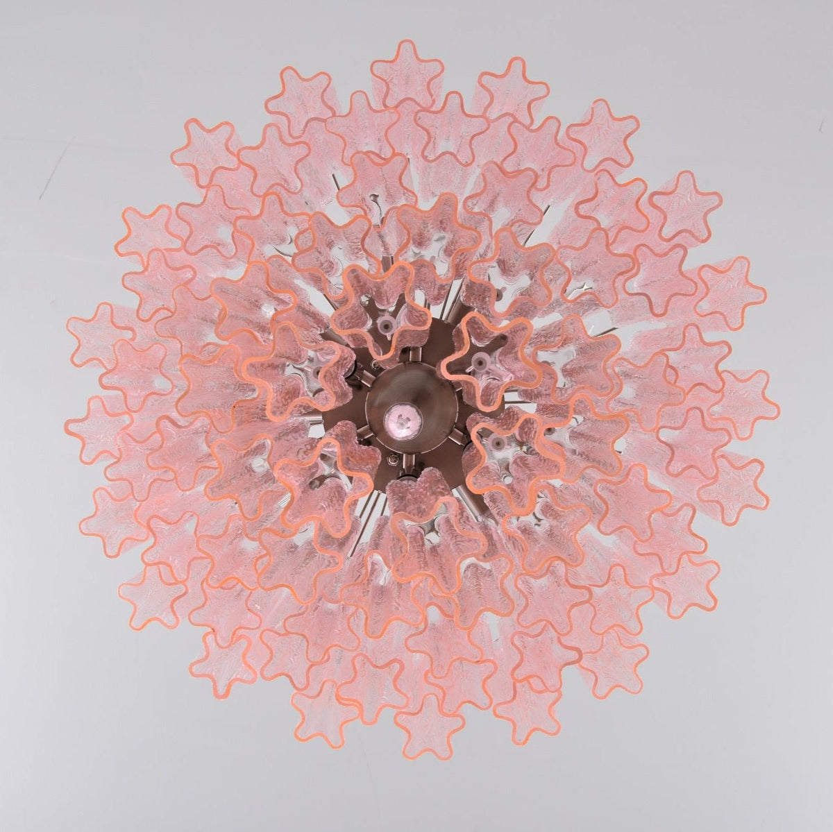 Celoora kroonluchter met roze glas, meervoudig ontwerp, romantische uitstraling