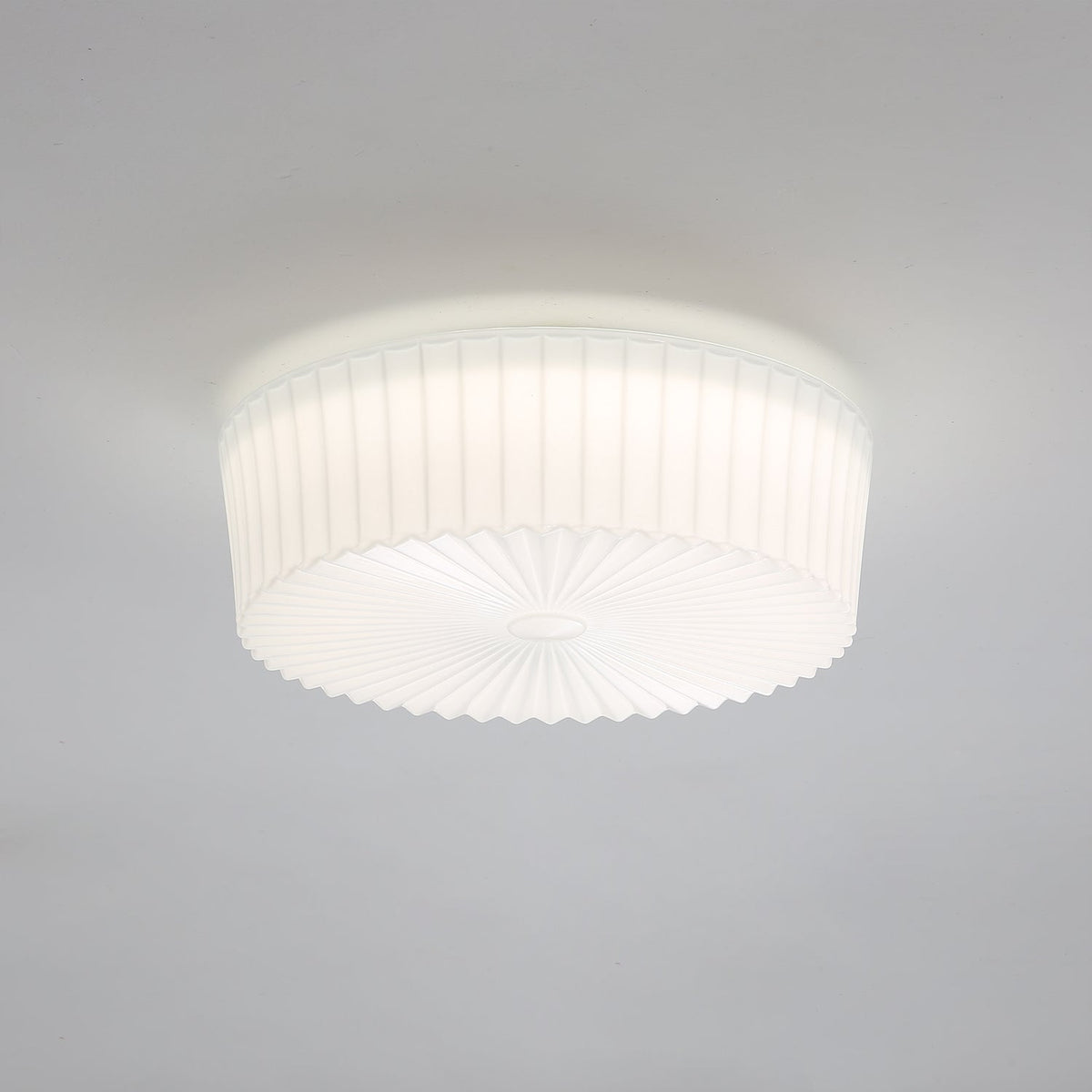 Celeena stralende glazen plafondlamp in trommelvorm