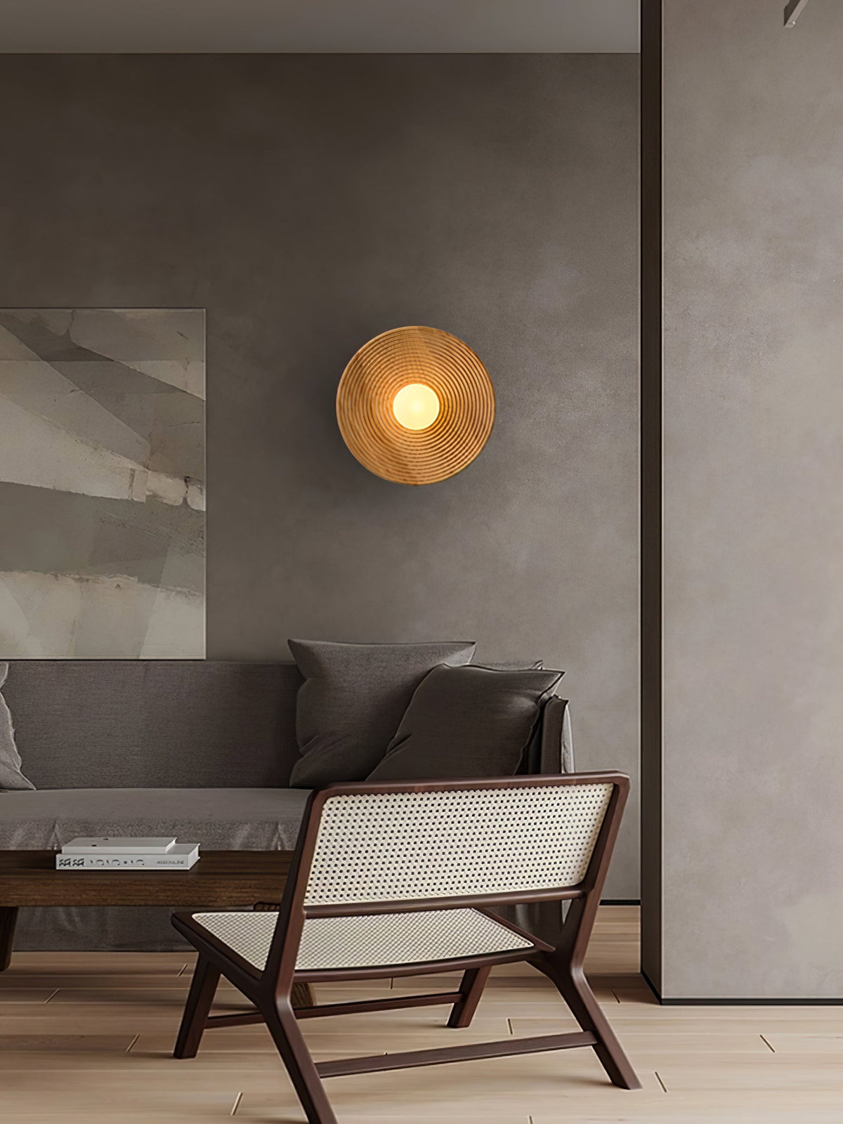 Aldenise Noordse kunst Contour wandlamp van walnoothout
