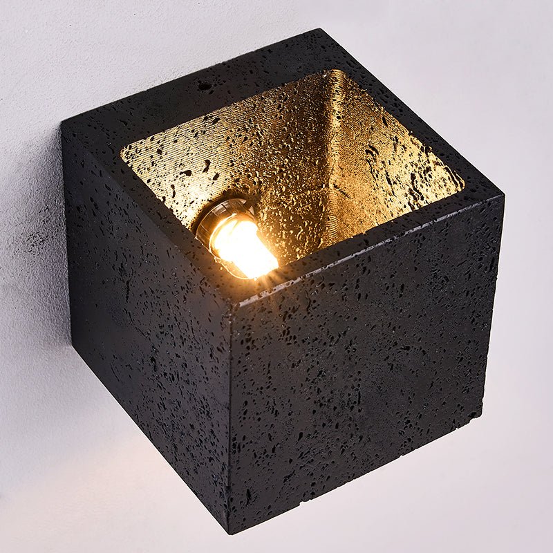 Teriarira Void Cube wandlamp