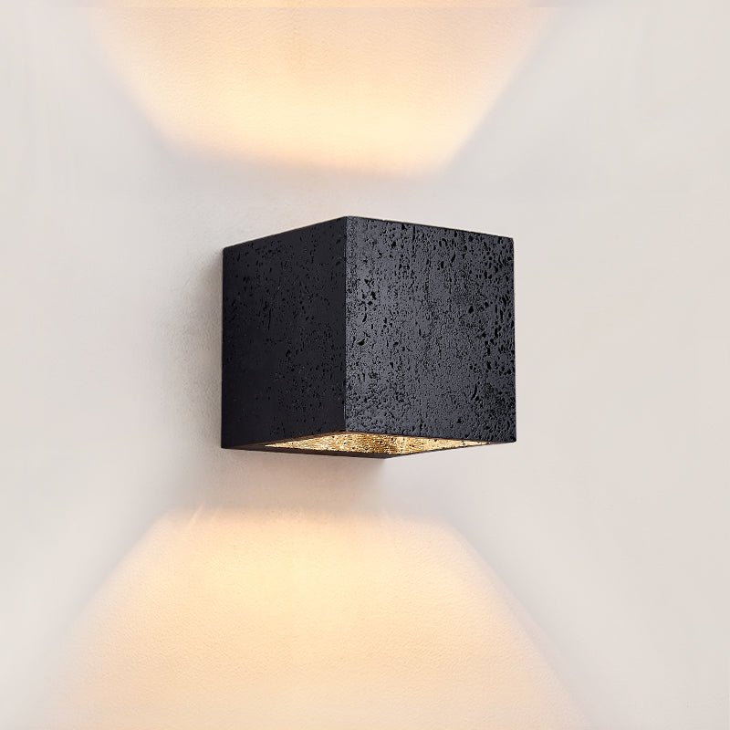 Teriarira Void Cube wandlamp