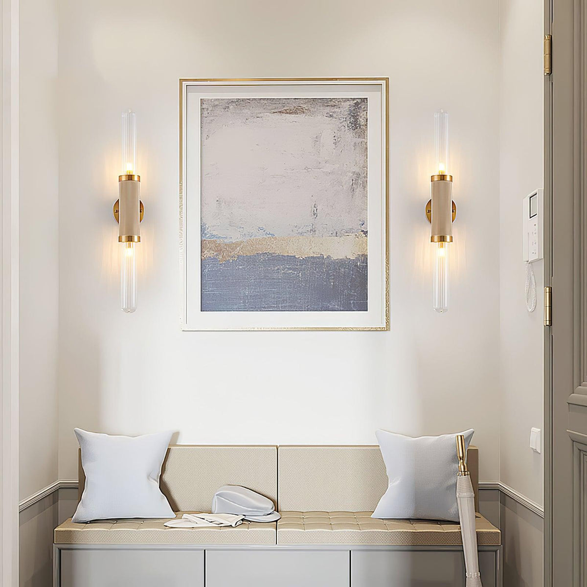 Alorira glazen wandlamp met kolomvorm in Noordse kunststijl