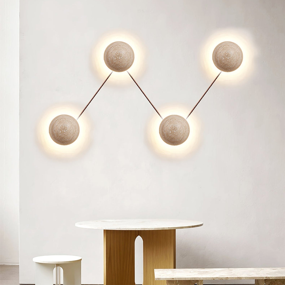 Vexael Minimalistische wandlamp in geel travertin