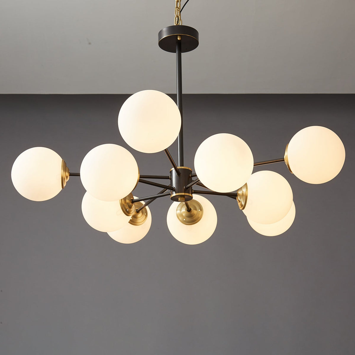 Catalos Moderne Premium Orb Kroonluchter van messing en glas