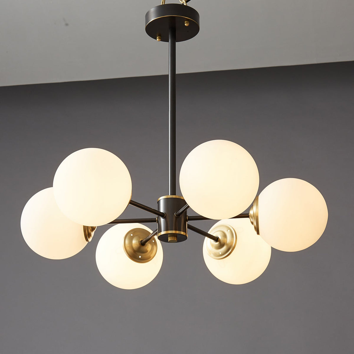 Catalos Moderne Premium Orb Kroonluchter van messing en glas