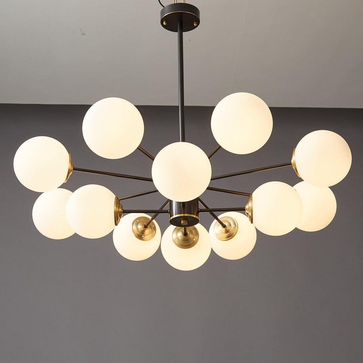 Catalos Moderne Premium Orb Kroonluchter van messing en glas