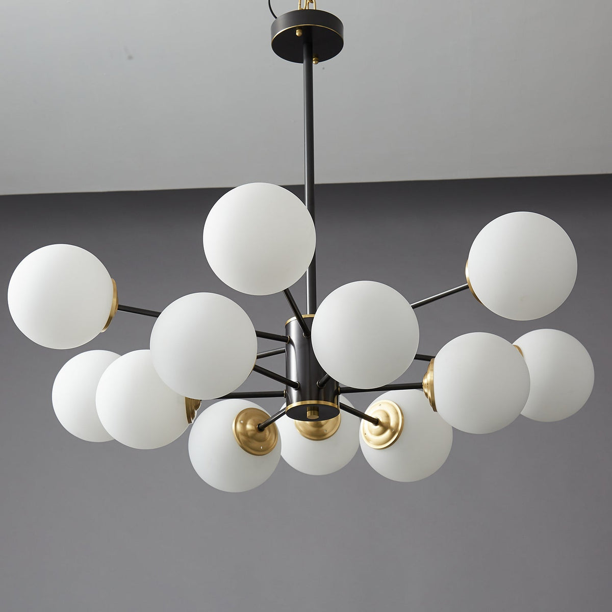 Catalos Moderne Premium Orb Kroonluchter van messing en glas