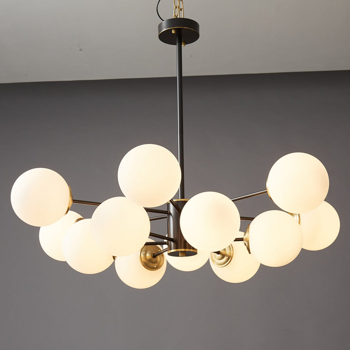 Catalos Moderne Premium Orb Kroonluchter van messing en glas