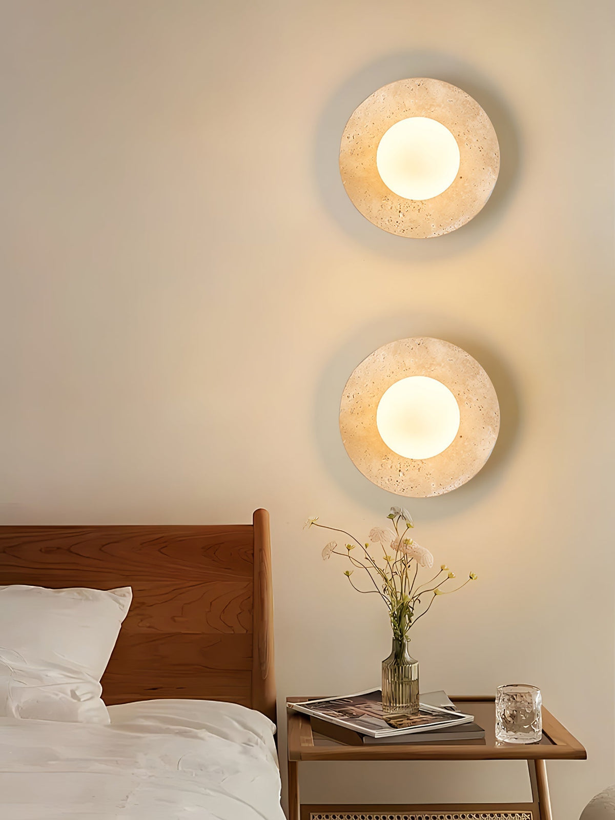 Sereella plafondlamp in travertin