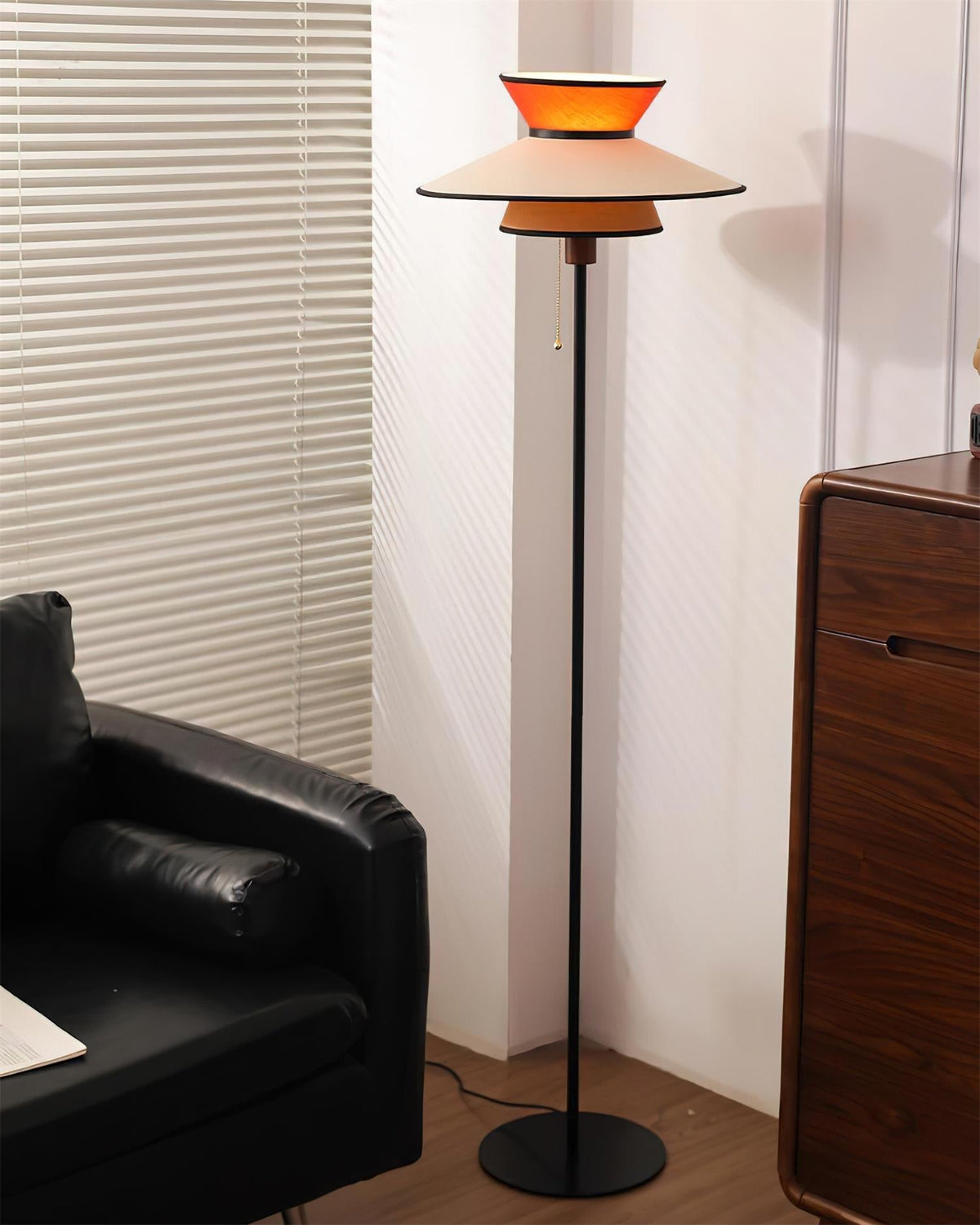 Oreliriella vloerlamp