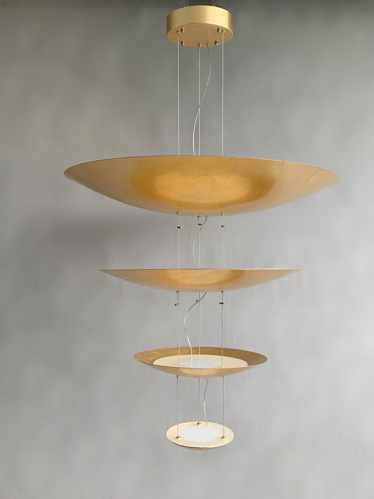 Phelion gelaagde hanglamp van goudfolie