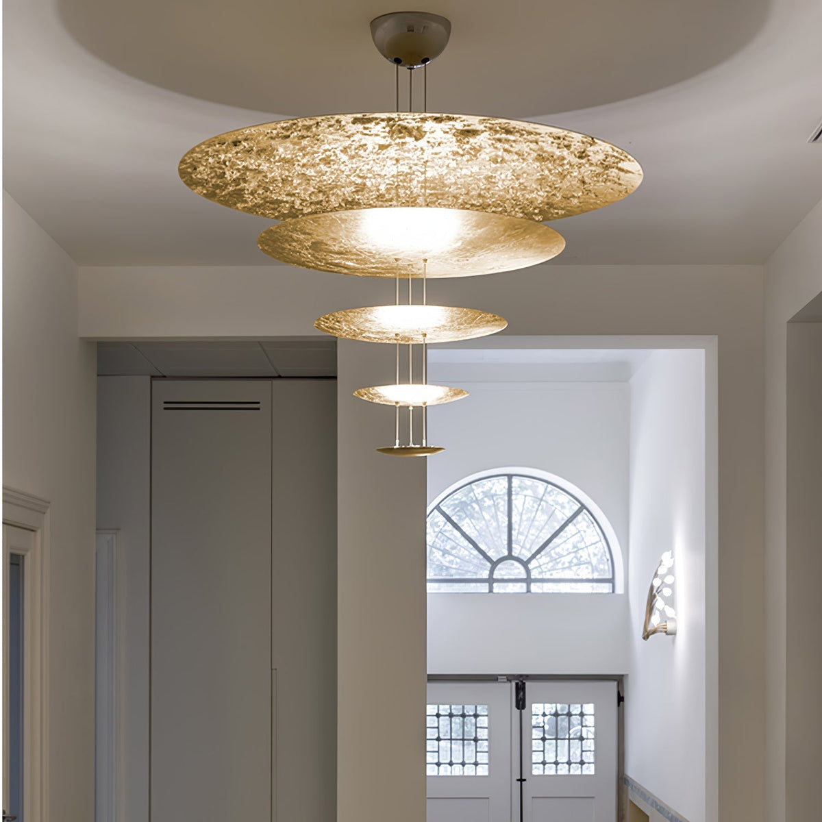 Phelion gelaagde hanglamp van goudfolie