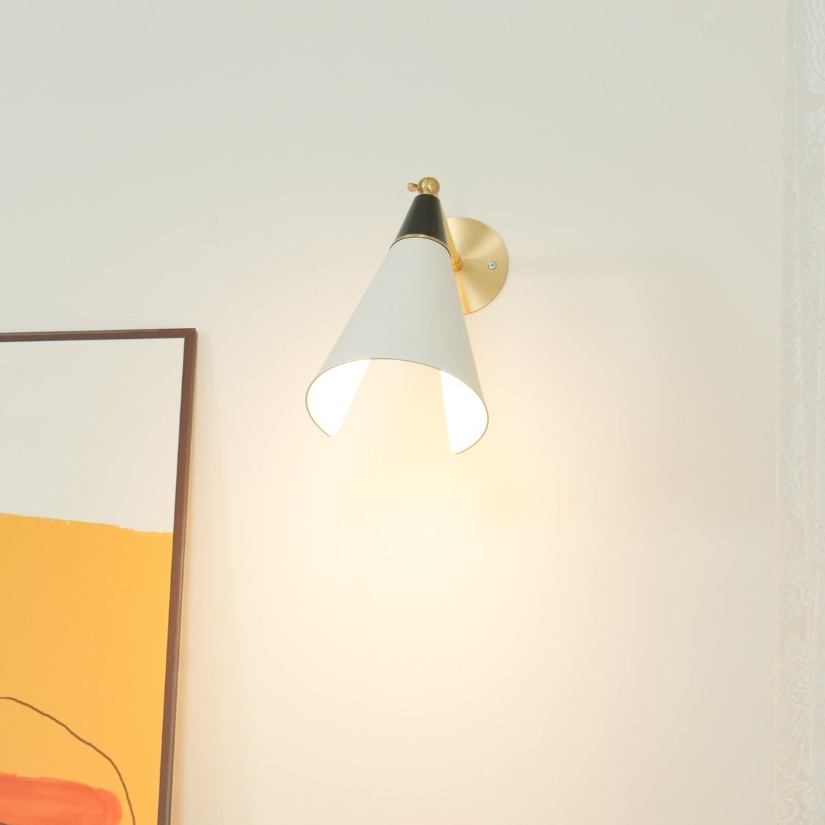 Orieiella Moderne minimalistische wandlamp van messing
