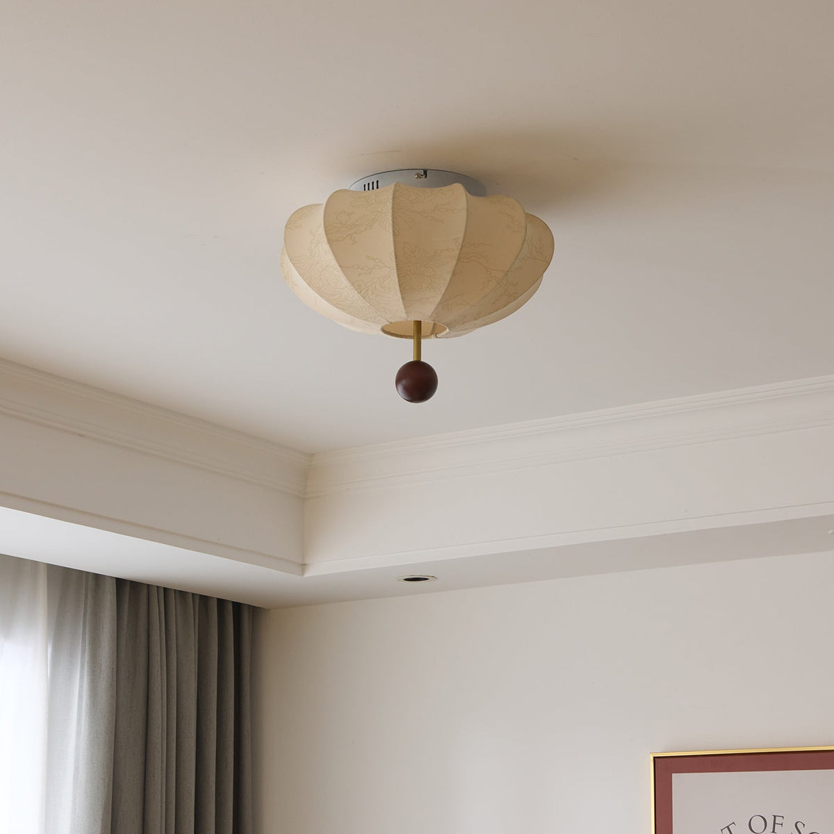 Rinelora plafondlamp van walnoothout en beige stof