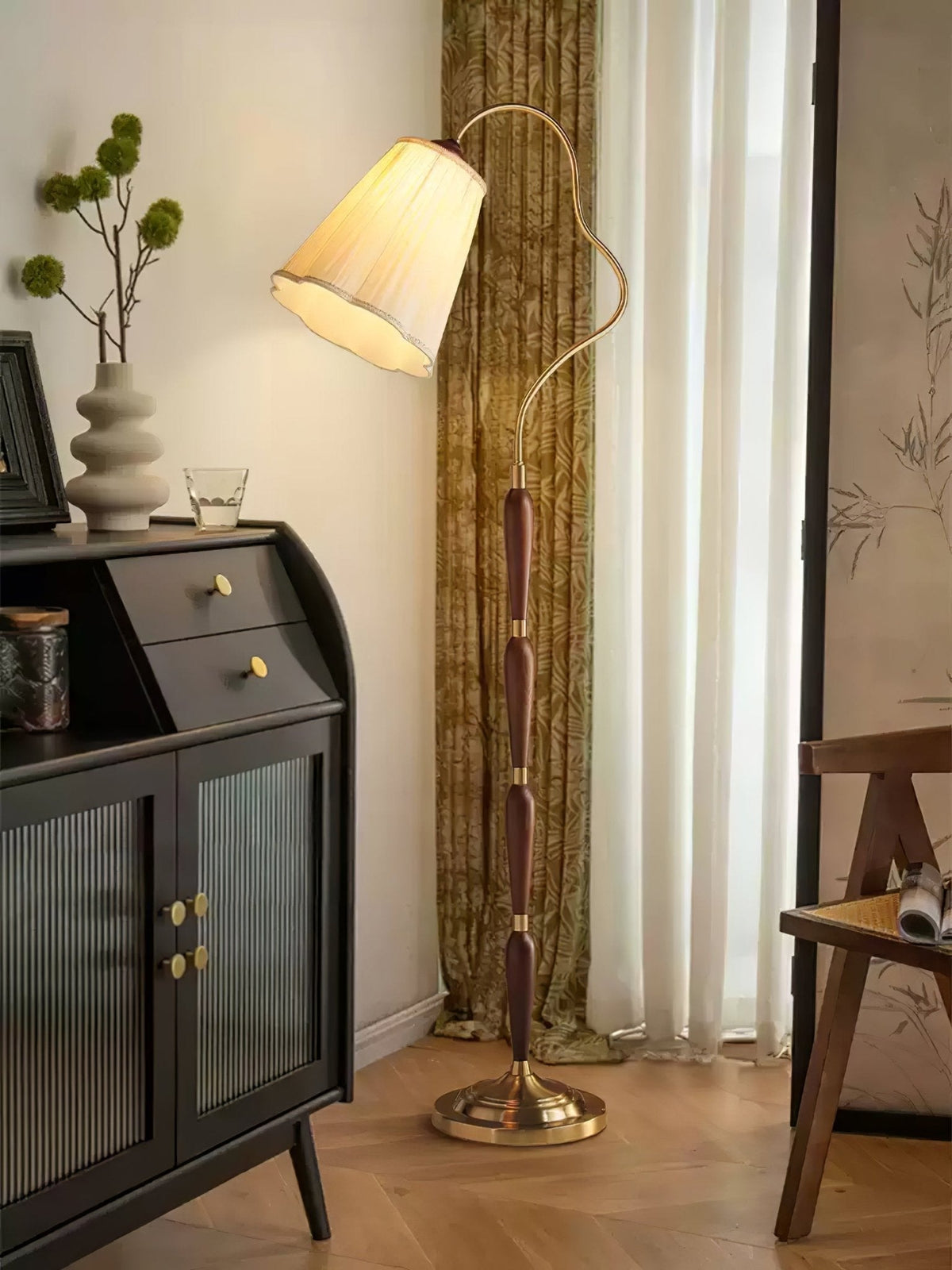 Foster Vintage Houten vloerlamp