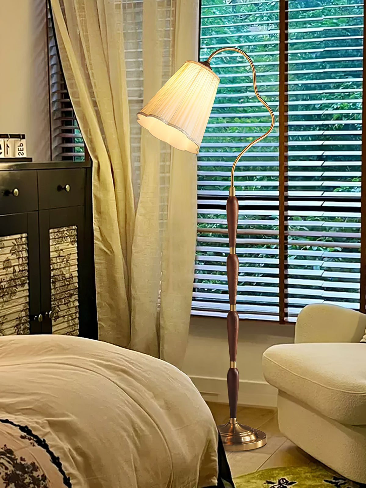 Foster Vintage Houten vloerlamp