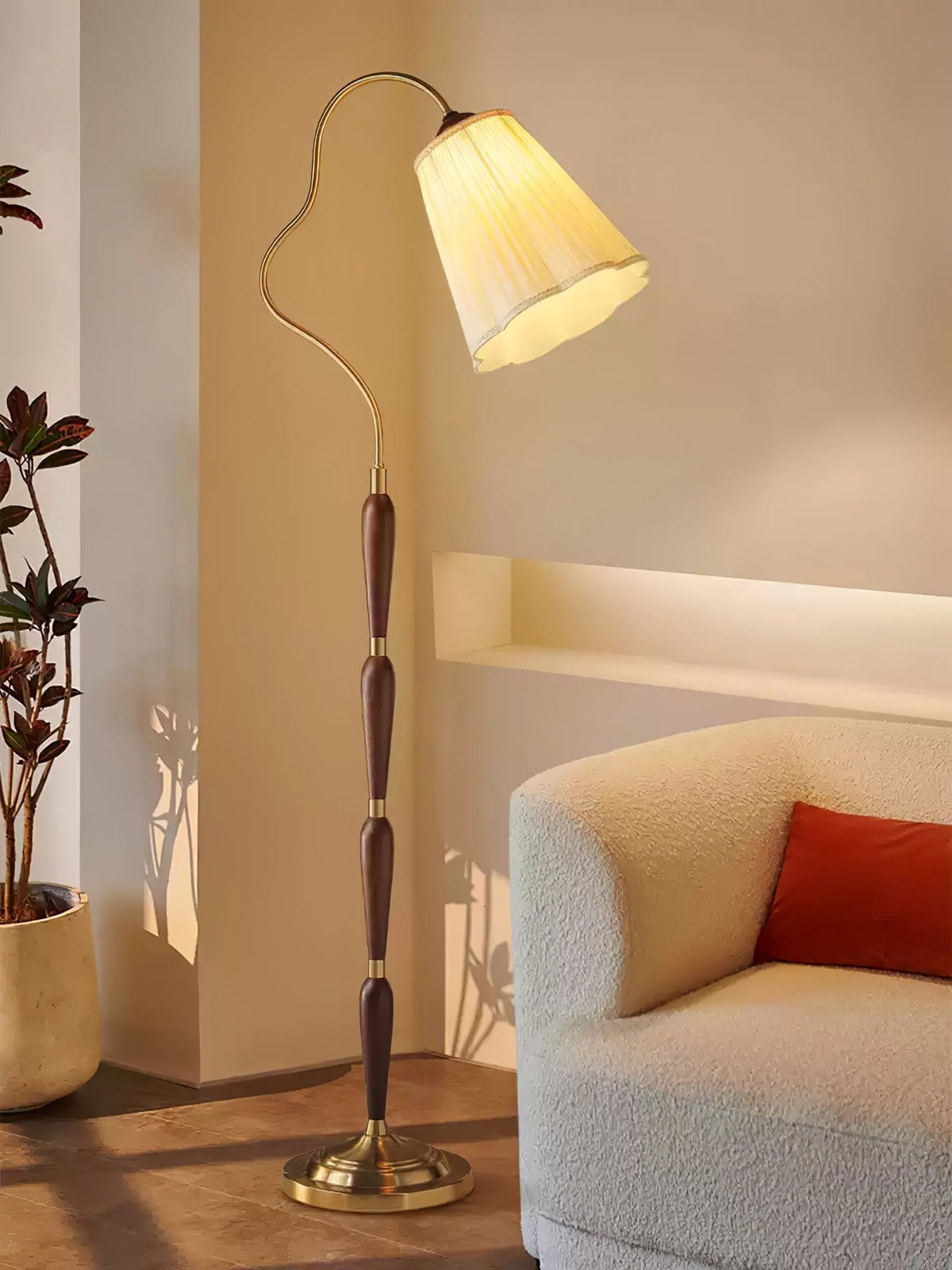 Foster Vintage Houten vloerlamp