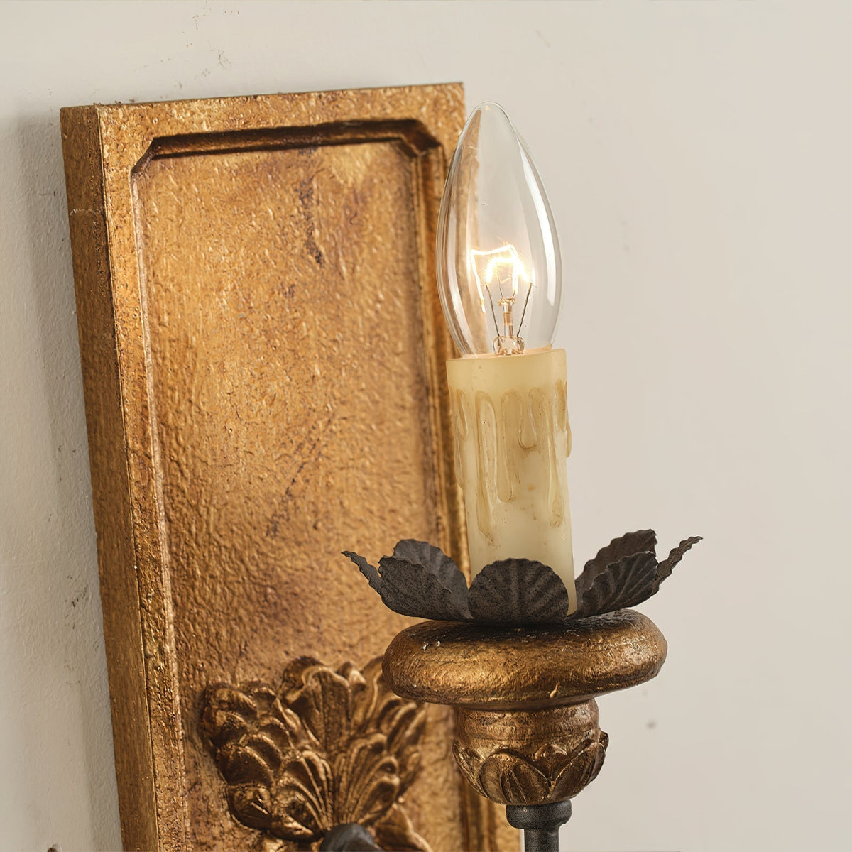 Aldearia Vintage elegantie wandlamp van massief hout
