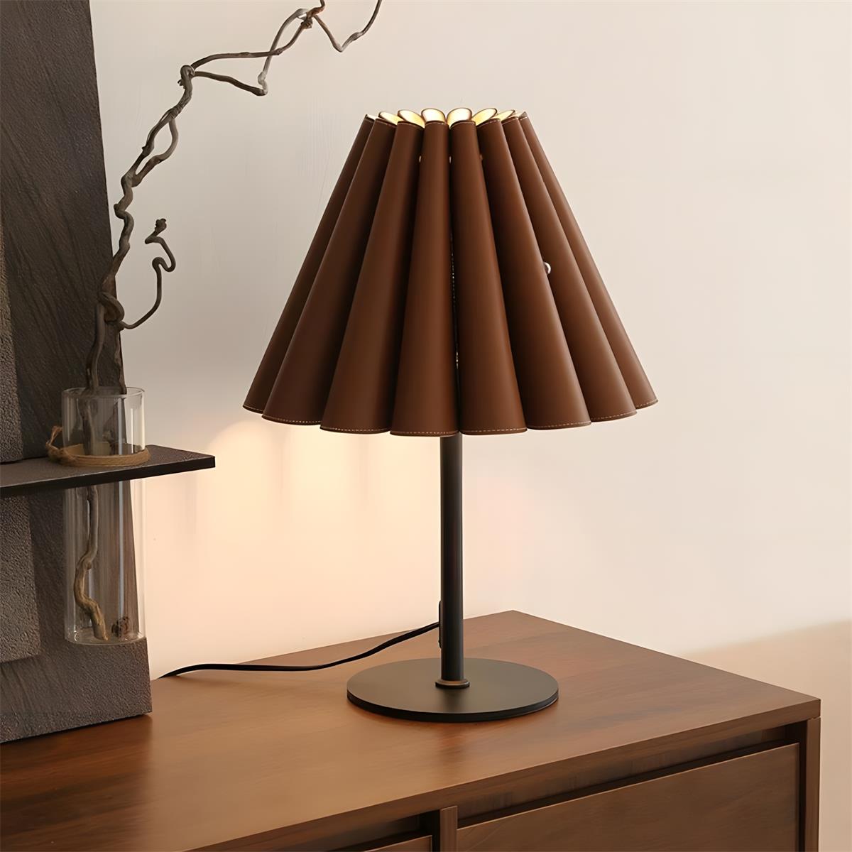 Laurel Pleat tafellamp