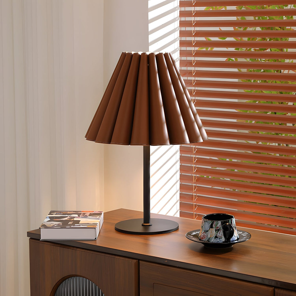Laurel Pleat tafellamp