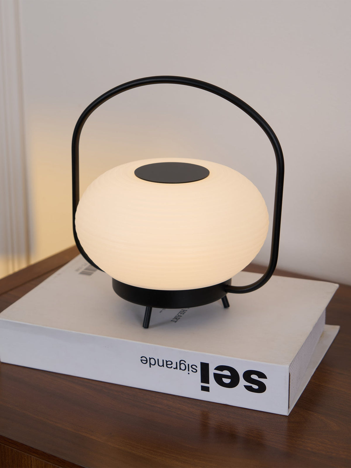 Saelan minimalistisch tafellamp