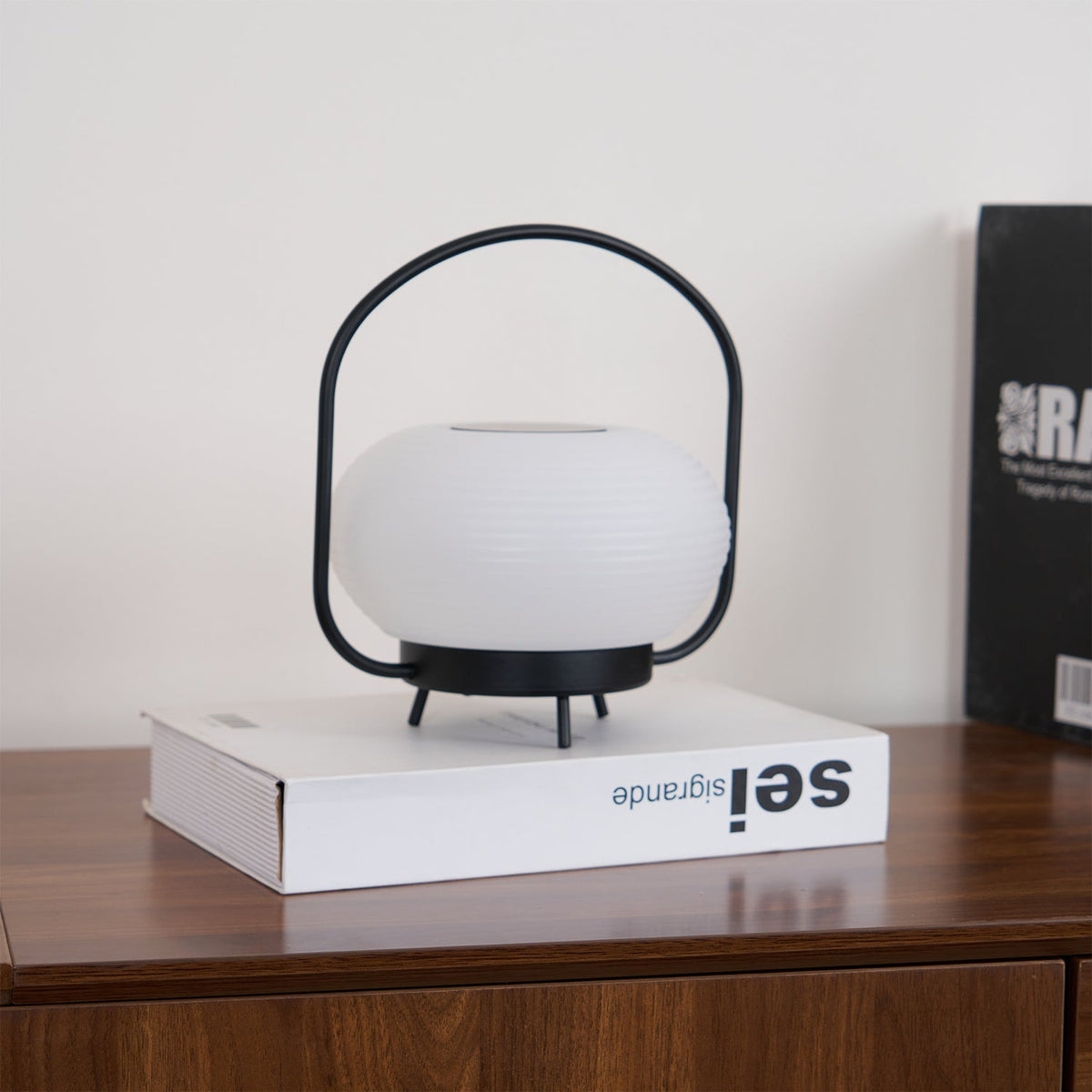 Saelan minimalistisch tafellamp
