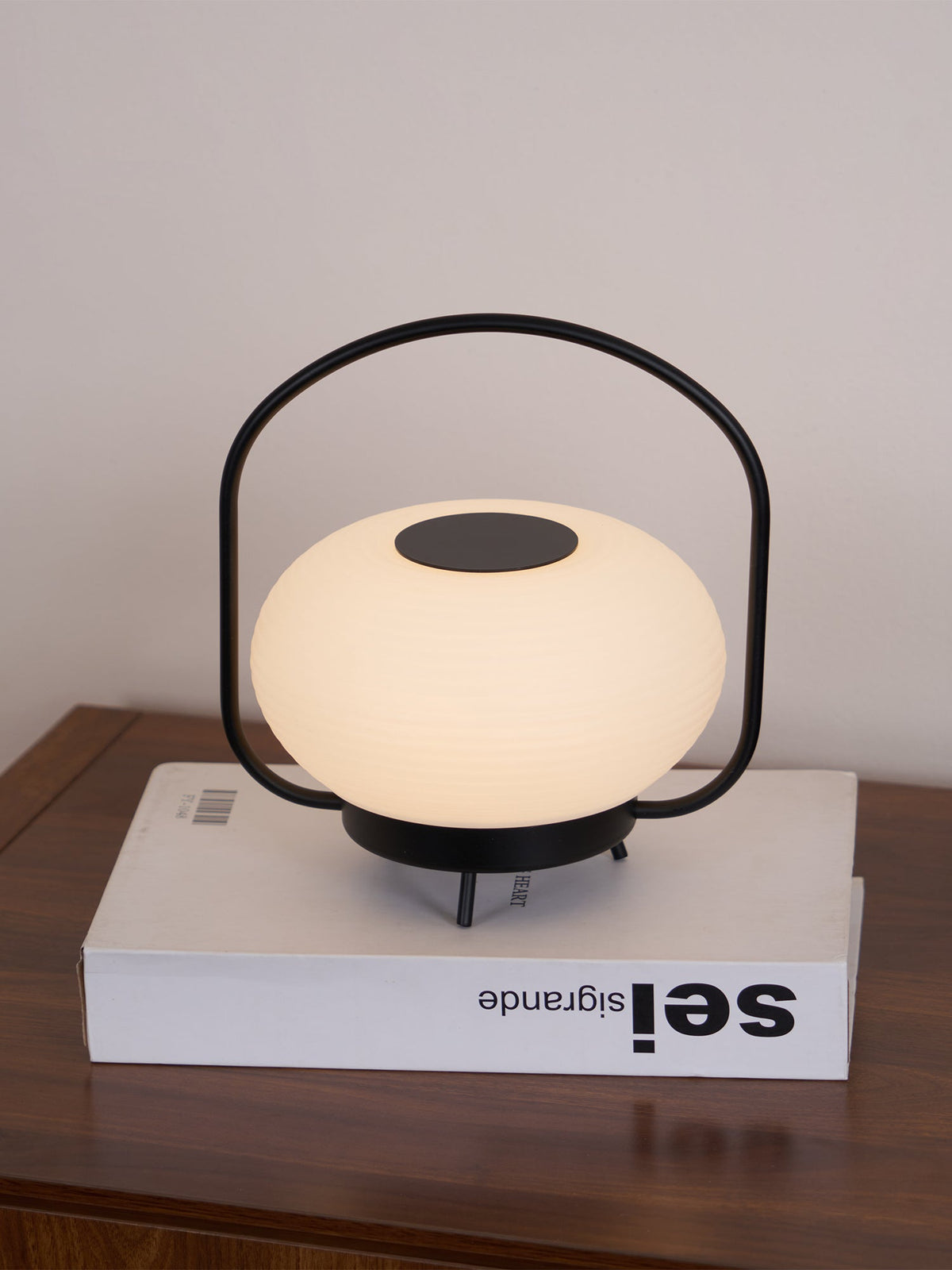 Saelan minimalistisch tafellamp