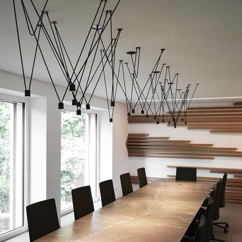 Miriira hanglamp collectie met slanke kabels