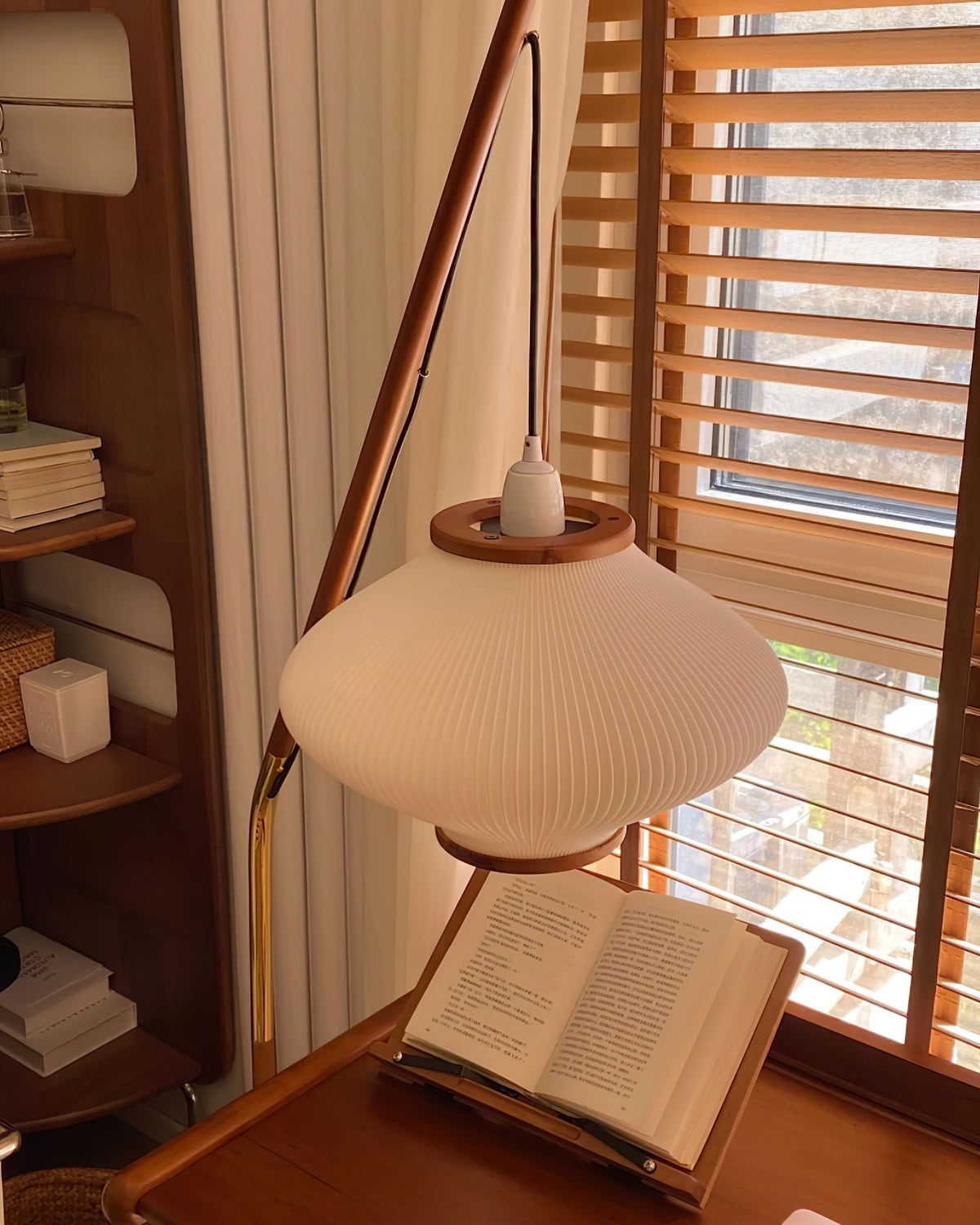 Elairira vloerlamp