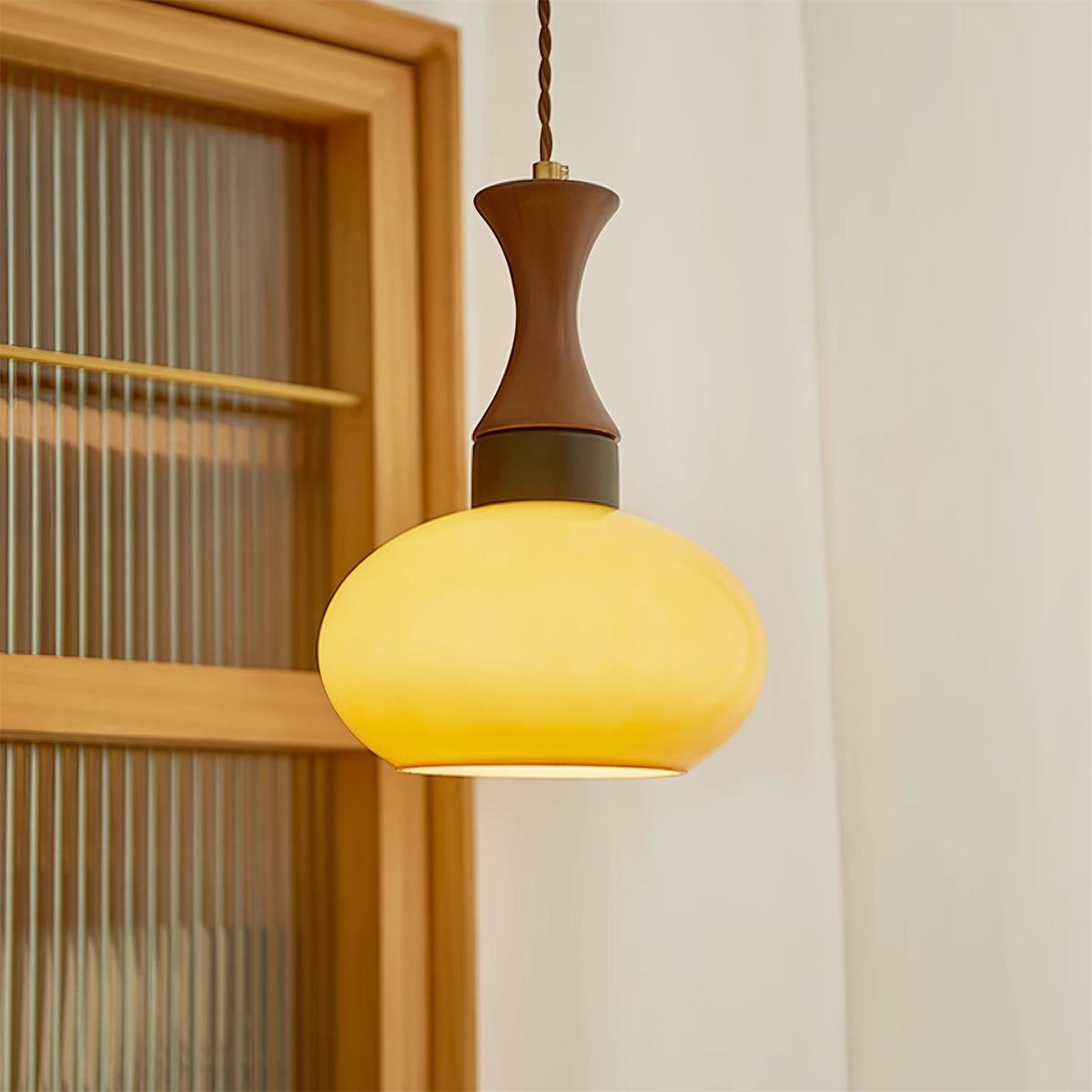 Chara hanglamp met stekker in bruin