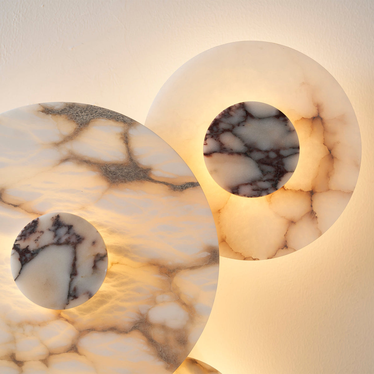 Viraisina wandlamp