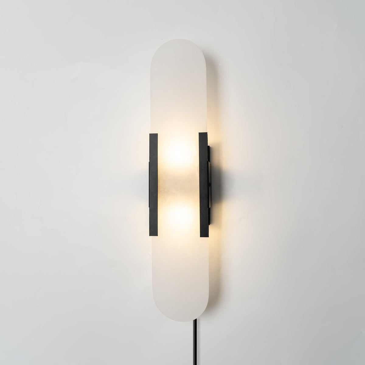 Bano Oblong albasten wandlamp met stekker