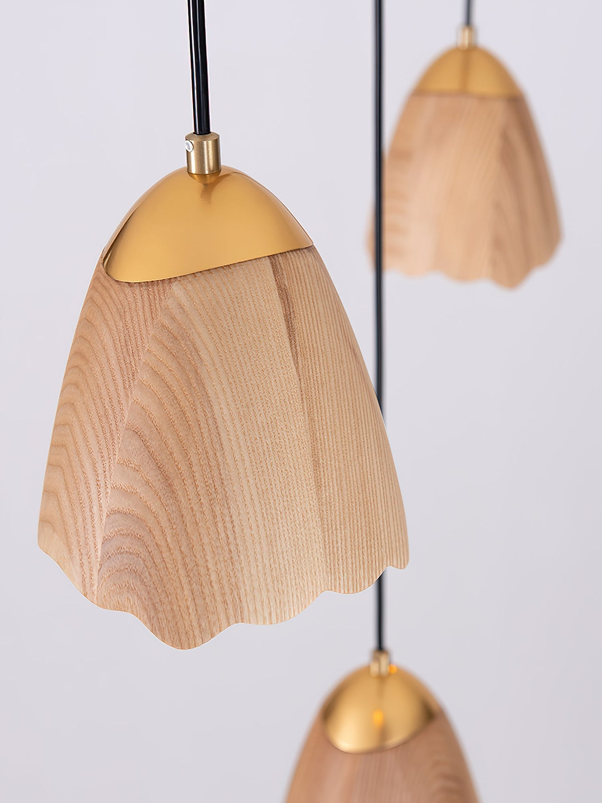 Sartin moderne minimalistische hanglamp van walnoothout