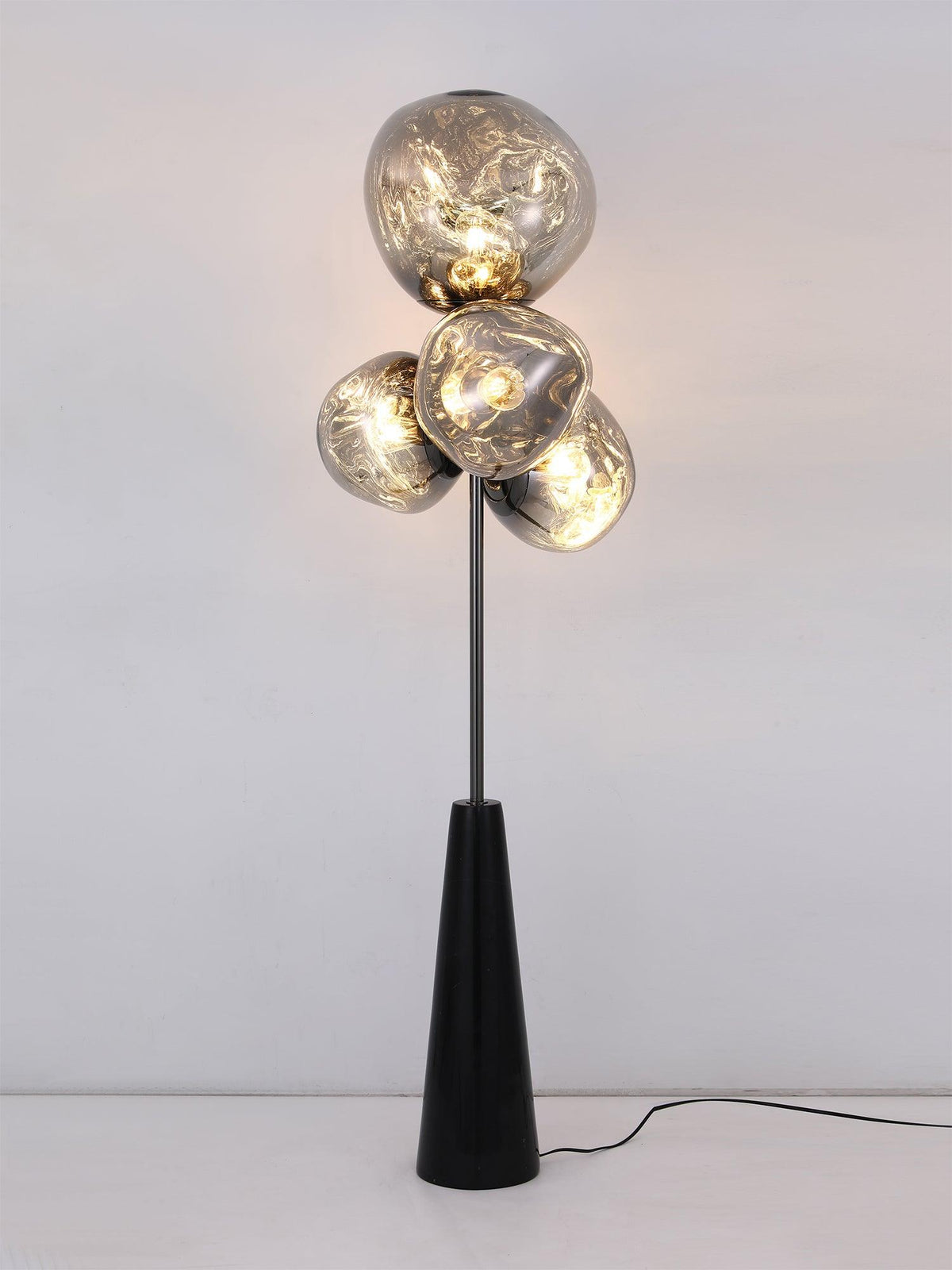 Viri moderne vloerlamp met marmer