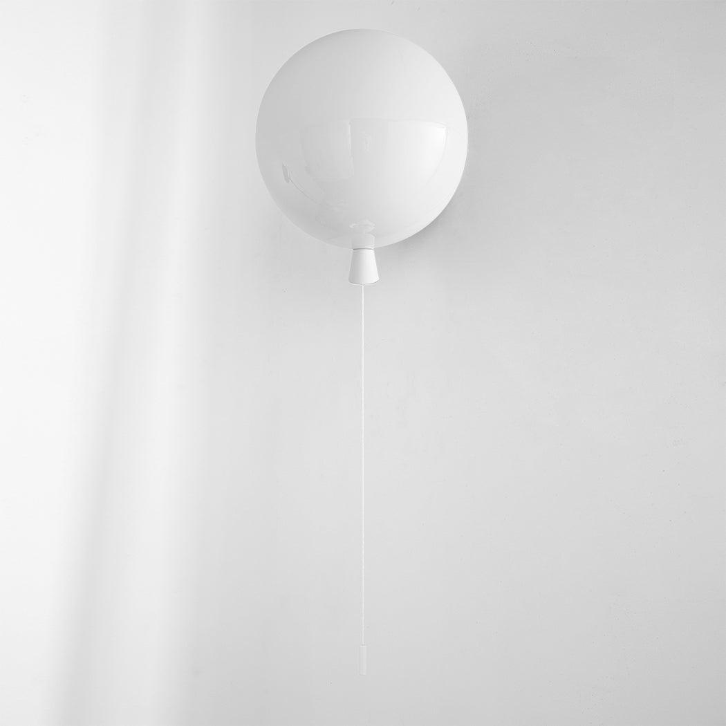 Kiri Vrolijk Dromerige ballonnen Kunststof Wandlamp